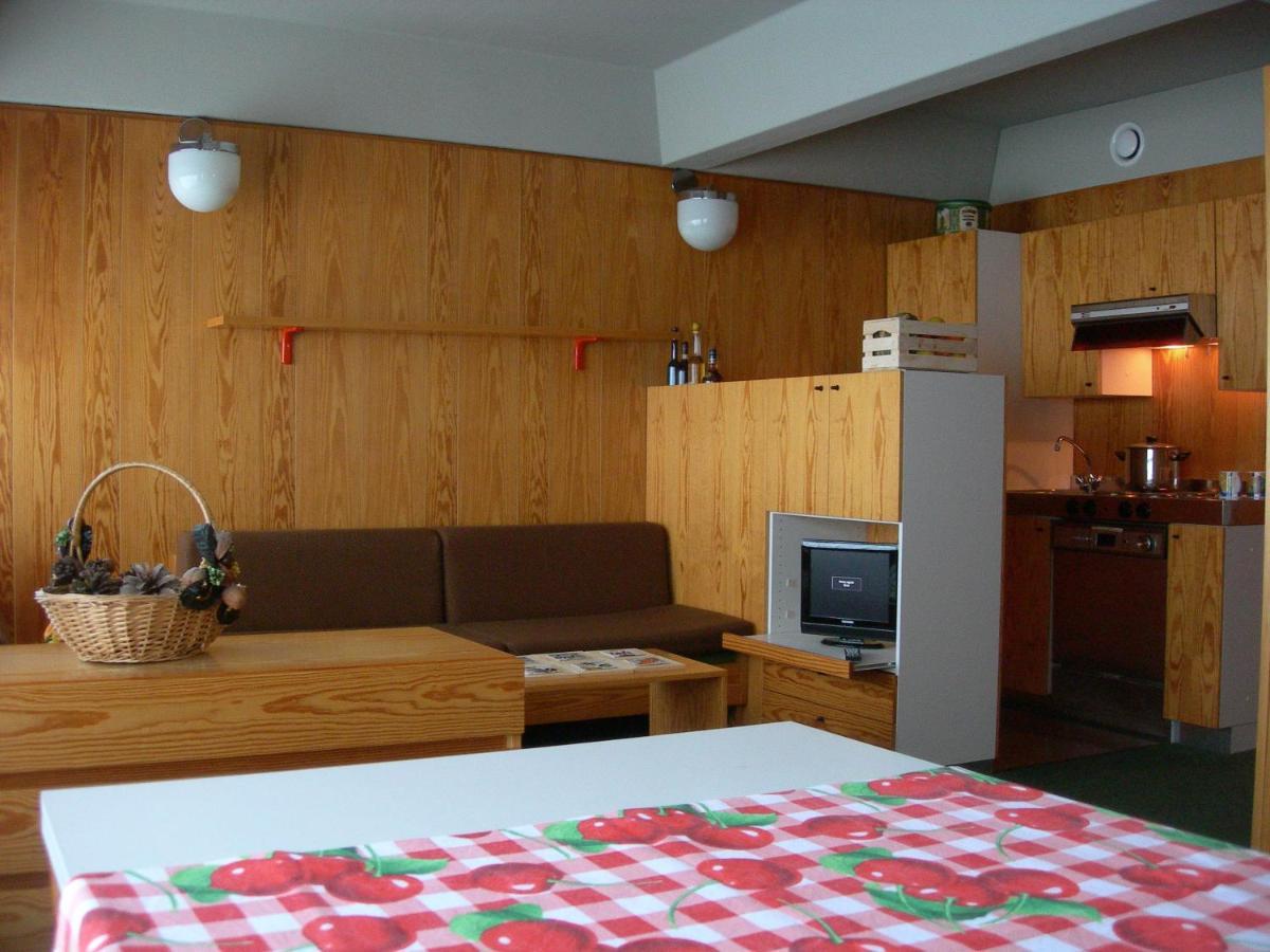 Appartamenti Vacanze Casa -Residence Albare - Check In Vacanze Casa - Marilleva 900 Exterior photo